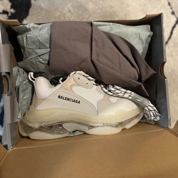 MEN BALENCIAGAS - Picture 10 of 13